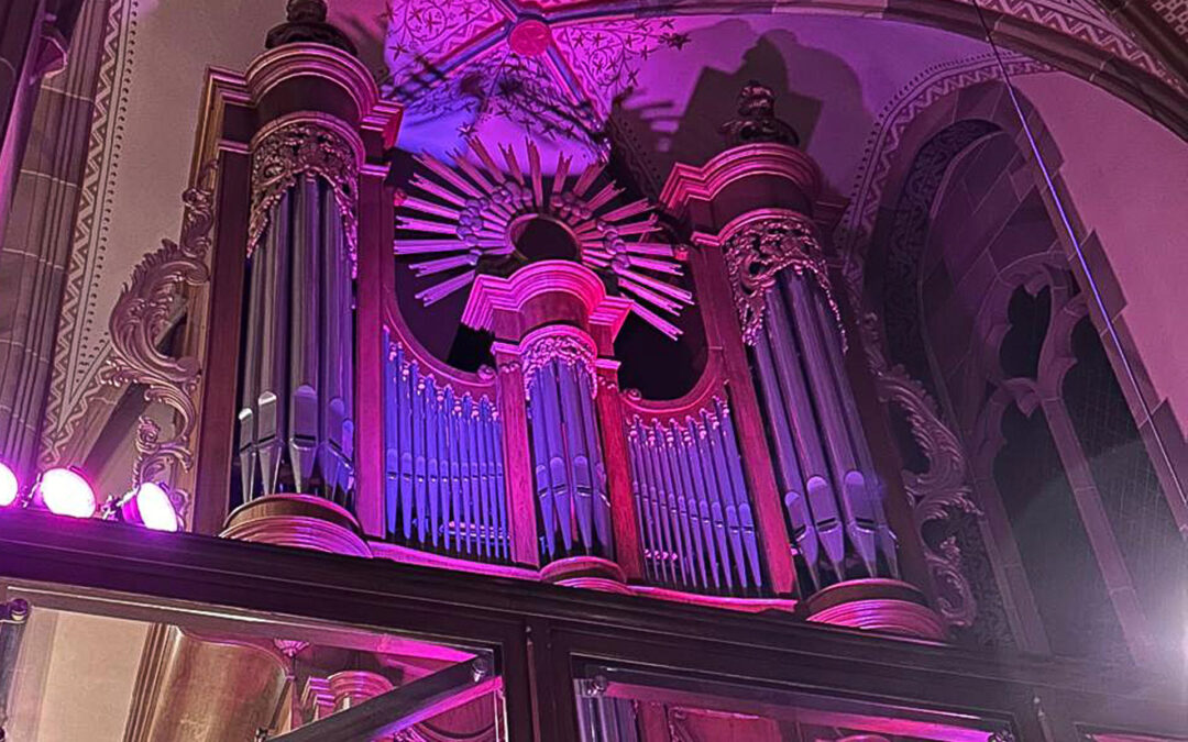 Orgel von 1780 mit neuen Tönen